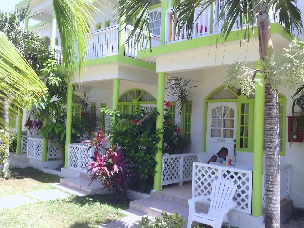 Fun Holiday Beach Resort Negril