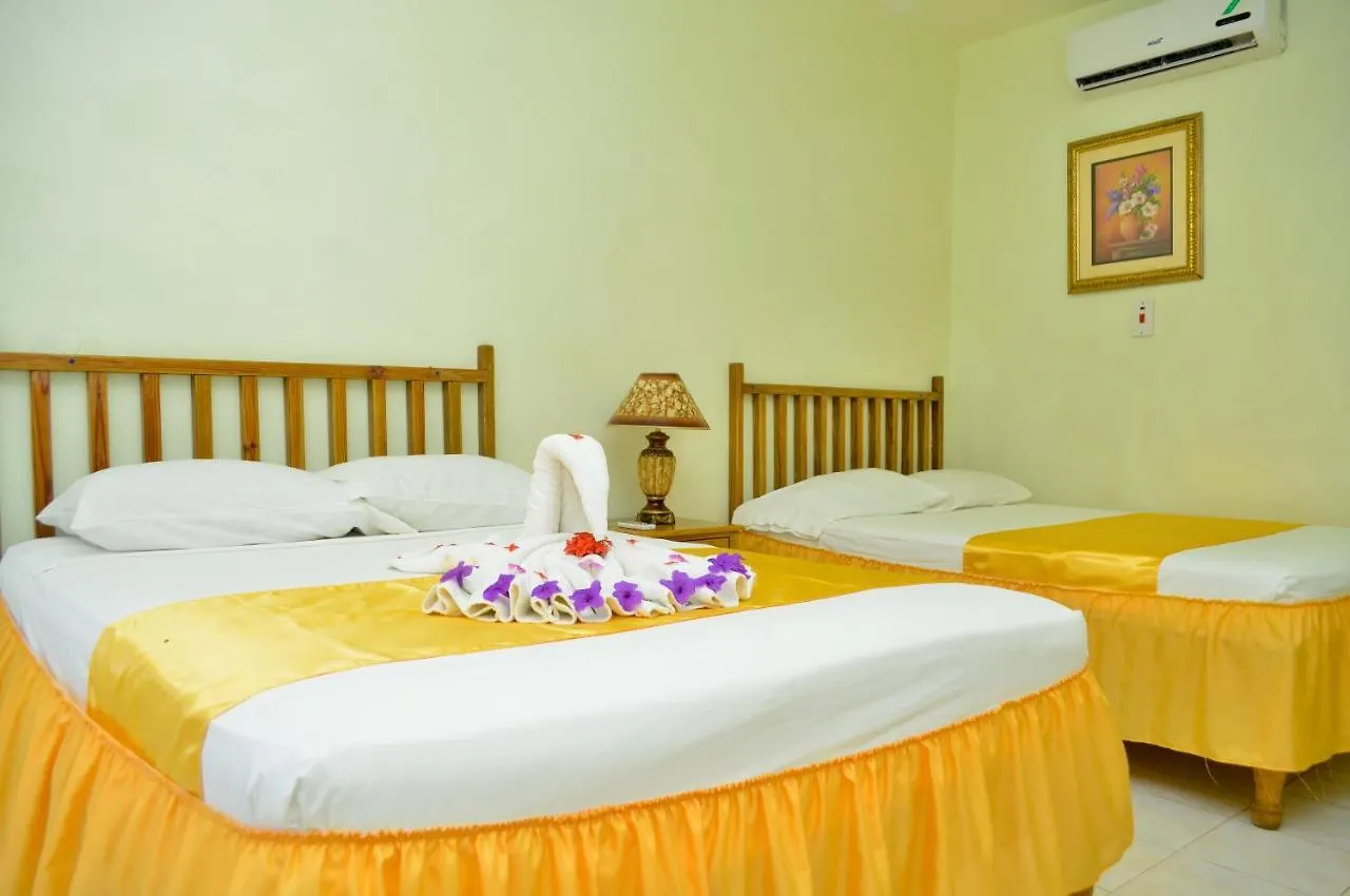 Fun Holiday Beach Resort Negril