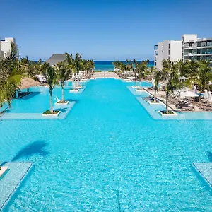 Resort Ocean Eden Bay (adults Only), Spring Rises