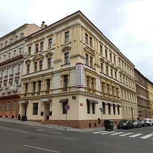 Anette 3* Прага